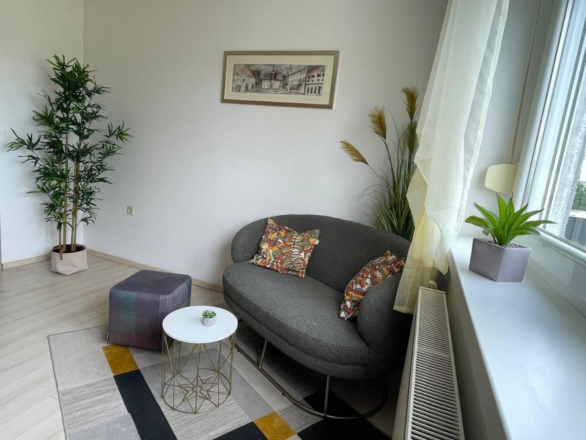 Dis Apartment Varaždin Exterior foto